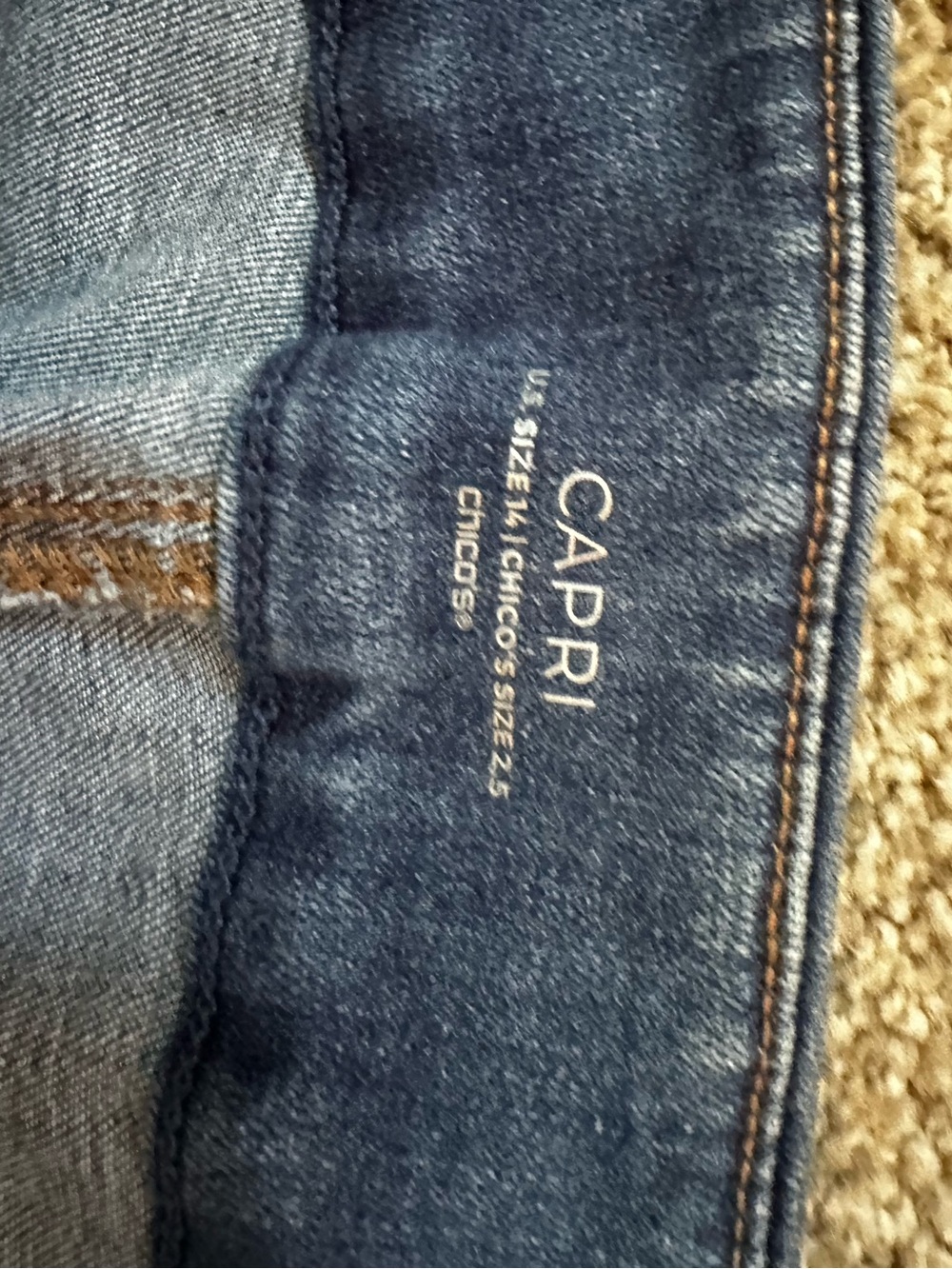 Chico's Dark Blue Capri Jeans
